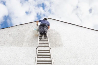 Peinture extérieure à Saint-Jean-le-Vieux — façades et ravalement